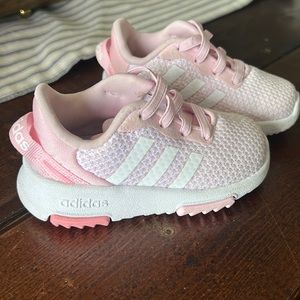 EUC Adidas Racer TR 2.0